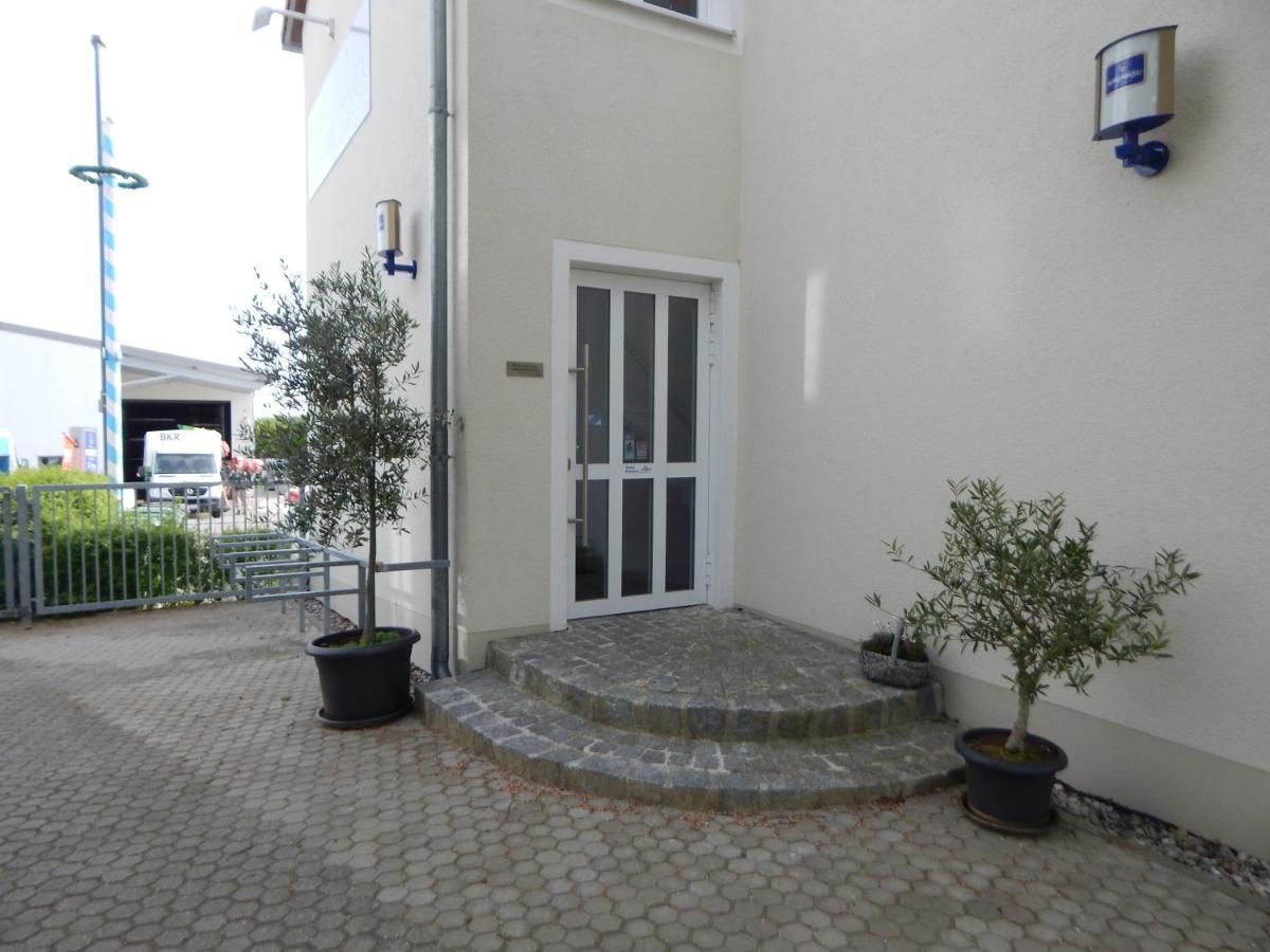 Hotel Alex Stammham Esterno foto