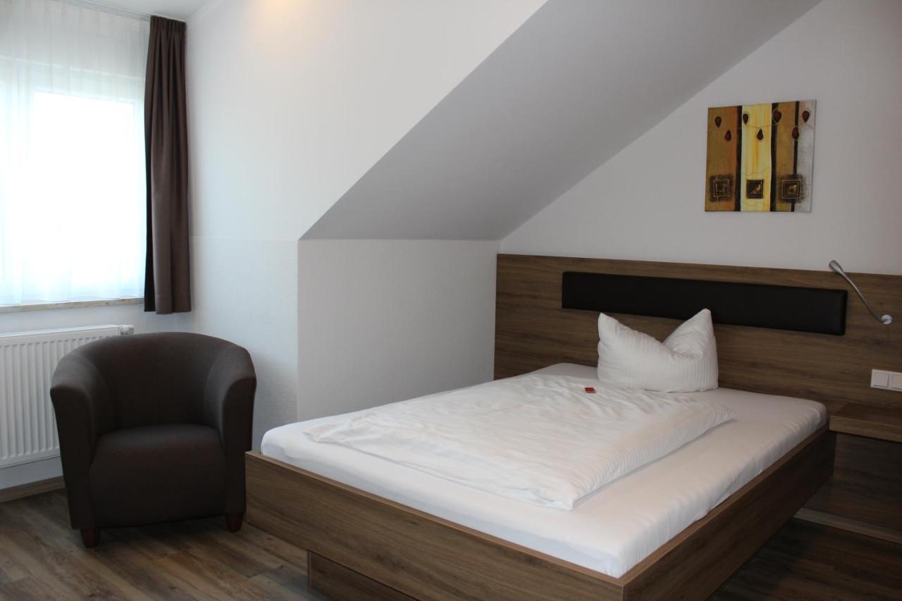 Hotel Alex Stammham Esterno foto